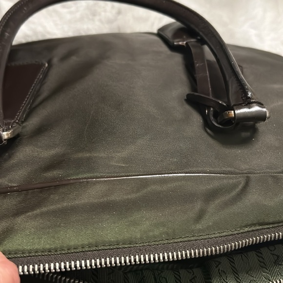 Prada Large green nylon and brown leather commuter bowling bag & lock & keys - Picture 16 of 17